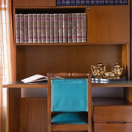 Fay's Vintage Boutique House Corfu (city)